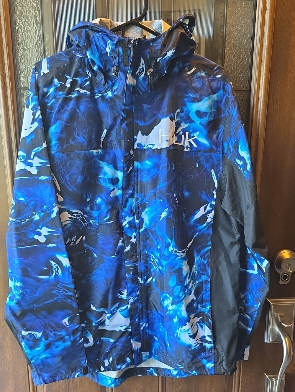 Huk Blue and Black Water-Pattern Hooded Jacket